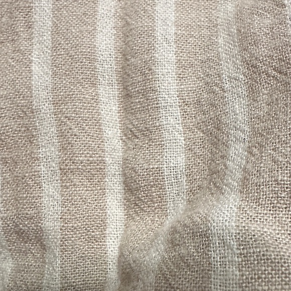 Striped Beige and White Linen Shirt - Picture 4 of 5